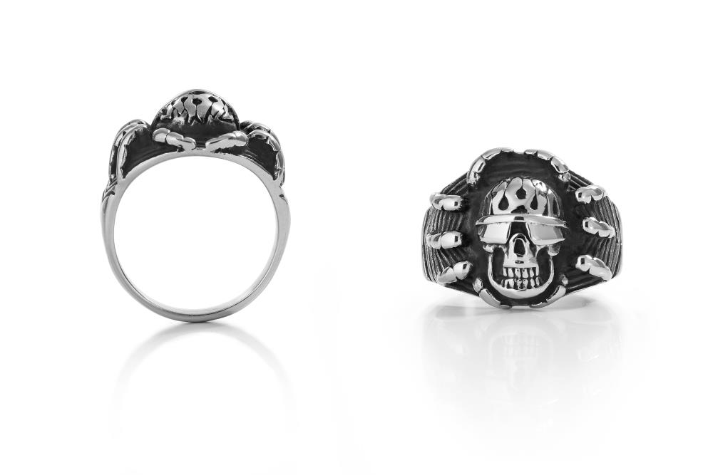 Highway Hawk Ring Signet Ring "Crazy Skull Driver" Stainless Steel Polished