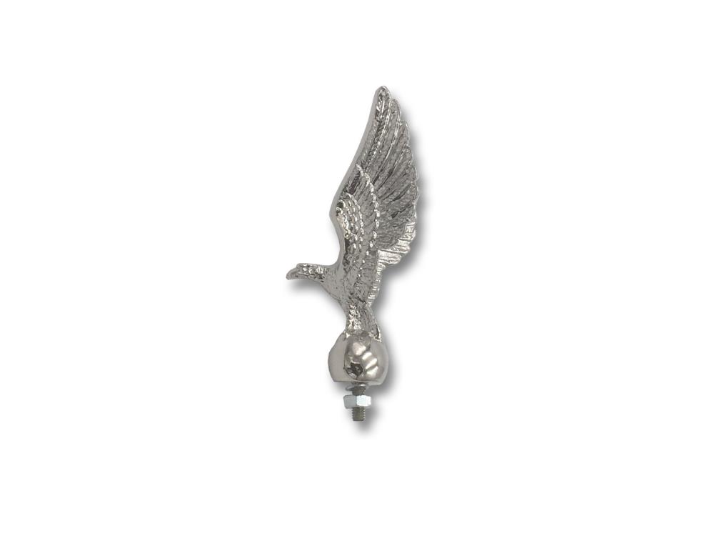 Ornamento per moto "Falco in piedi" alto 9 cm in cromo