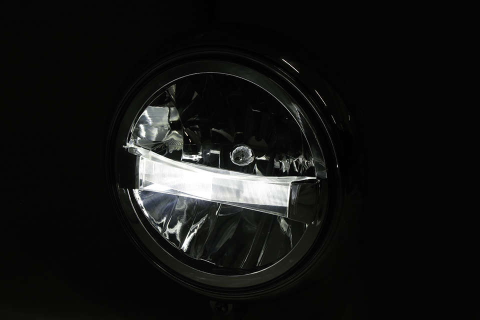 Faro LED de 7 pulgadas YUMA 2 TIPO 4, montaje inferior, homologado E