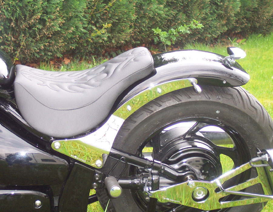 Motorbike Seat for tail conversion Soloseat for Suzuki M 800 Intruder