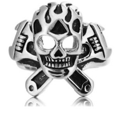 Ring "Skull with Tool Creak" / Size 08 (D=18,1mm) / Silver