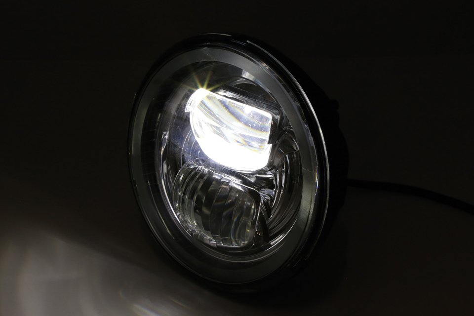 5 3/4 pulgadas Faro principal LED FRAME-R2 TIPO 7 con anillo de luz de estacionamiento, redondo, negro. Disponible con montaje lateral e inferior, homologado E-. Faro principal LED HIGHSIDER FRAME-R2 TYPE 7, homologado E-- Montaje SIN carcasa, ahí v