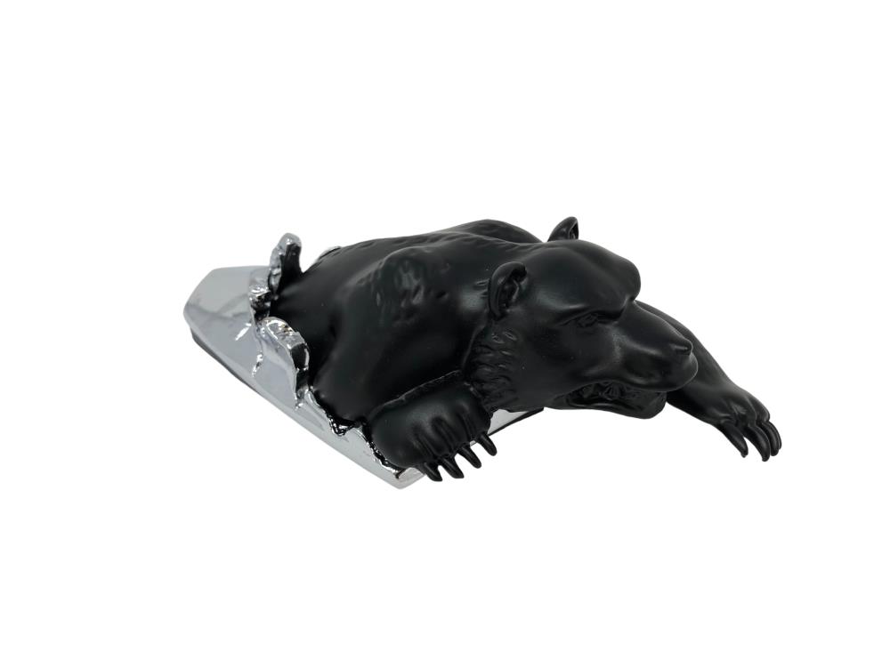 Ornamento per moto Highway Hawk / figura "Orso da caccia" alto 4 cm in cromo e nero
